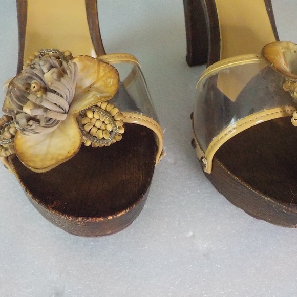 Italian Platform Heels Clear Plastic & Flowers Over Instep - Picture 6 of 8